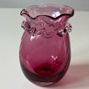 Vintage Pilgrim Art Glass Ruffled Cranberry Glass 3.5" Vase